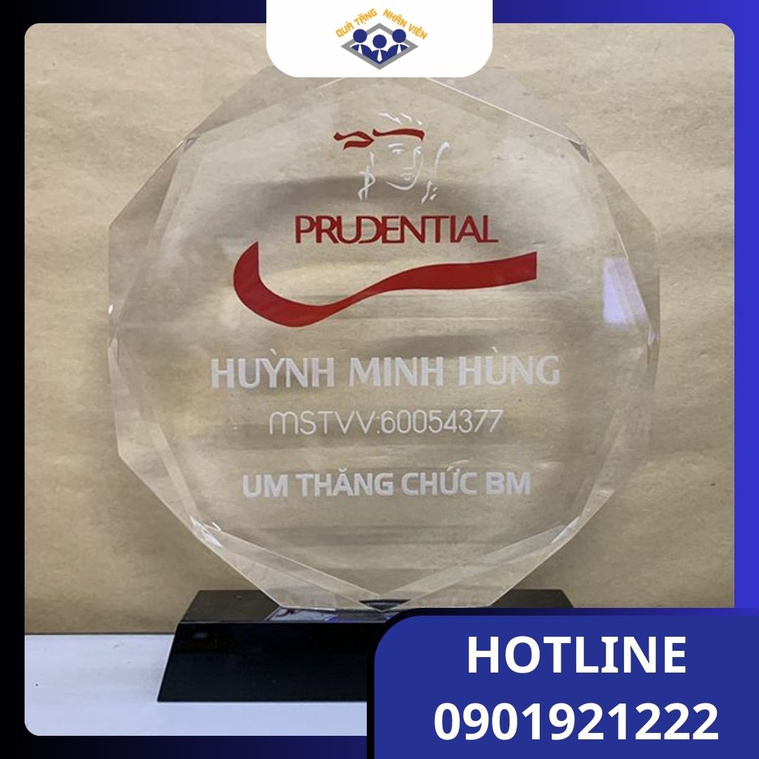 Cúp pha lê tròn in logo